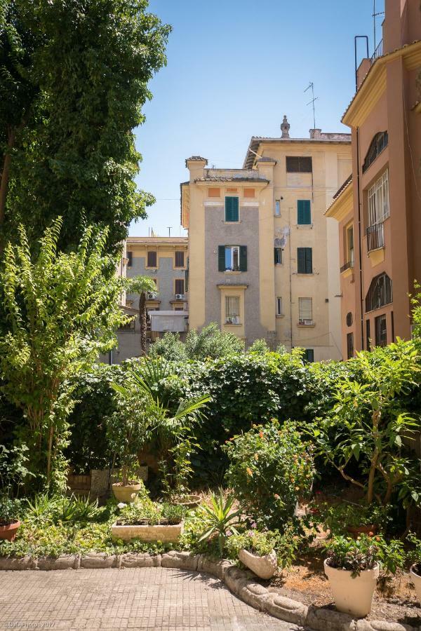 Casa Vacanze "Il Vaticano A 2 Passi" Řím Exteriér fotografie